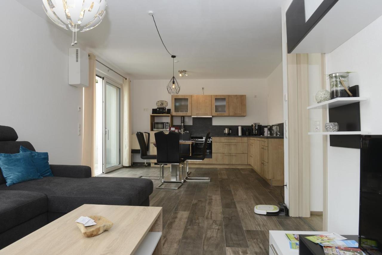 Ferienwohnung Schertel - Dorsbrunn 플라인펠트 외부 사진